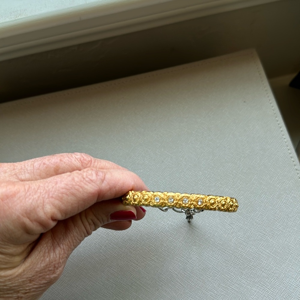 Gold and rhinestone Brighton bracelet